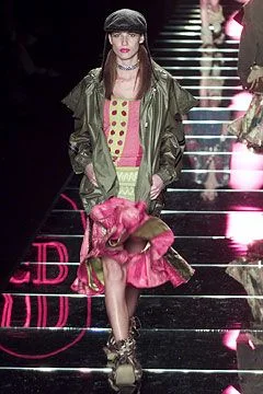 Look 15